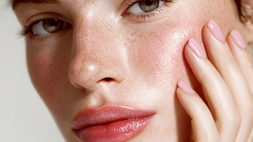 Tratamiento para rejuvenecer el rostro sin cirugía