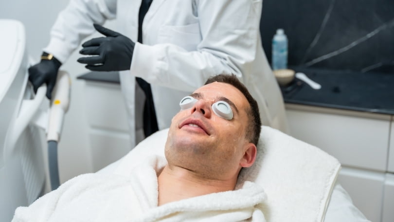 Cuidados de la piel tras realizar tratamiento facial con láser